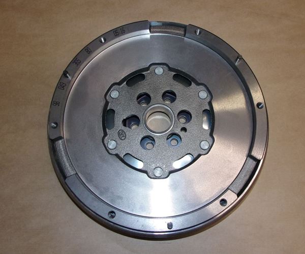 Koło zamachowe Citroen C3 Jumpy IV 1.6 Hdi