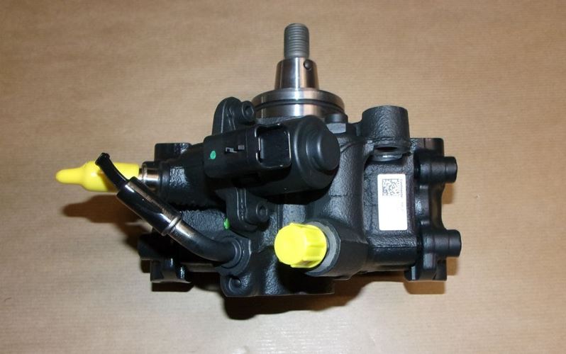 Pompa wtryskowa Renault Master III 2.3 Dci 13>