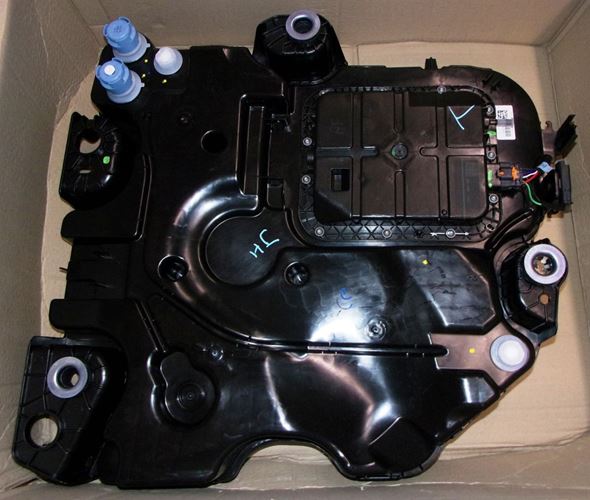 Zbiornik AdBlue Peugeot 5008 T87