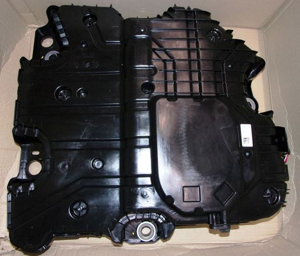 Zbiornik AdBlue Peugeot 5008 T87