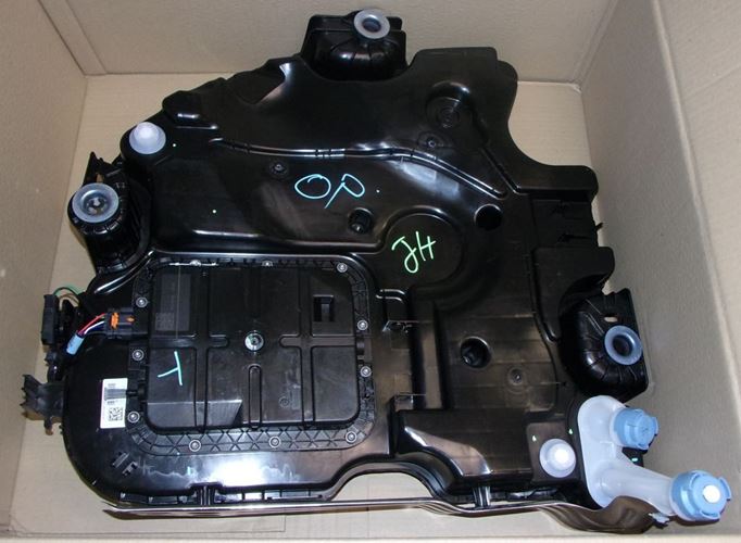 Zbiornik AdBlue Peugeot 3008 Citroen C4 II 1.6 Hdi