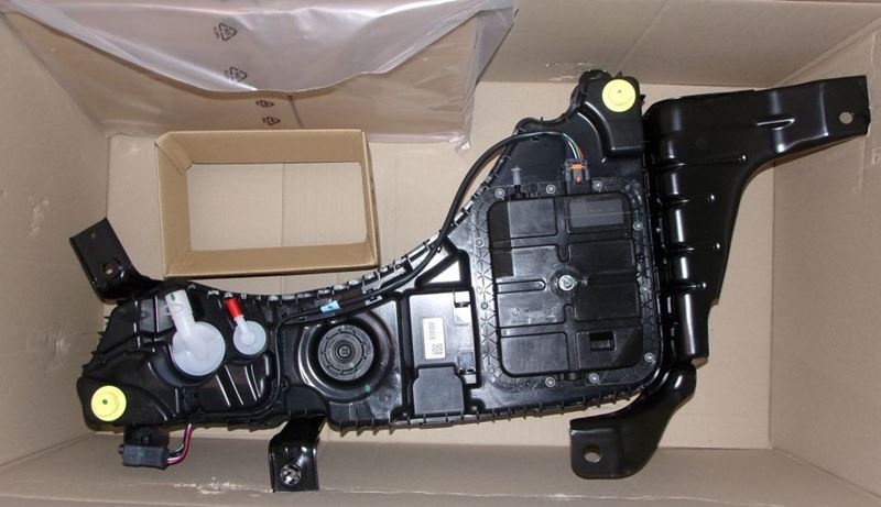 Zbiornik AdBlue Citroen C4 Picasso II