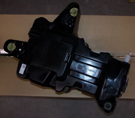 Zbiornik AdBlue Citroen Berlingo III