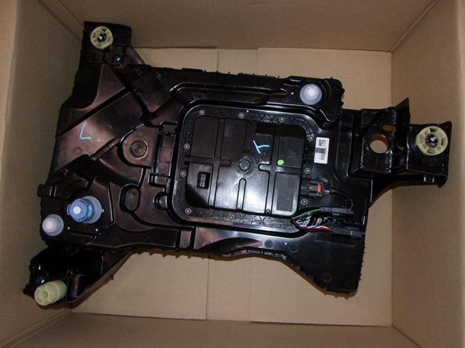 Zbiornik AdBlue Peugeot 308 II