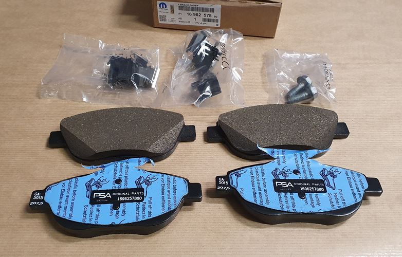 Klocki Hamulcowe Przód Oryginał Citroen C3 Aircross 2008