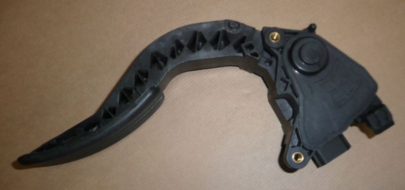 Pedał gazu Renault Megane III Trafic III