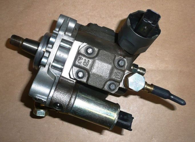 Pompa wtryskowa Citroen C1 Peugeot 107 1.4 Hdi