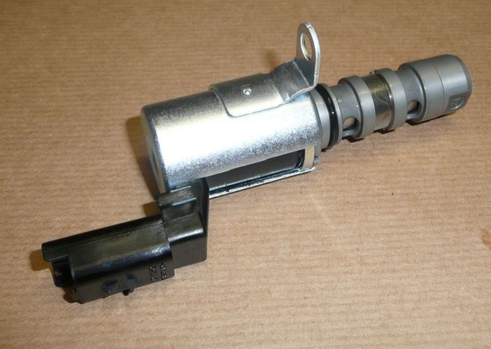 Elektrozawór zmiany faz rozrządu Citroen C4 2.0 16V