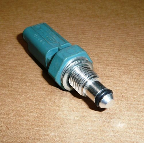 Czujnik temperatury płynu chłodzącego Citroen C4 C5 II 2.0 HDI