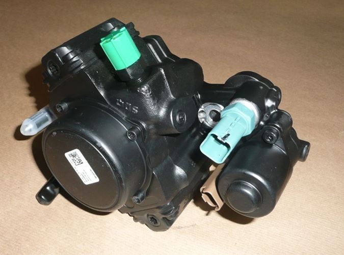 Pompa wtryskowa Peugeot 3008 5008 2.0 Hdi