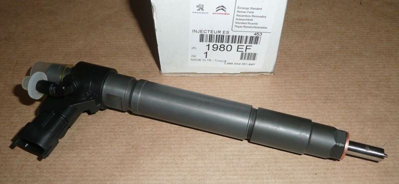 Wtryskiwacz Citroen C5 Citroen C6 Peugeot 407 Peugeot 607 2.2 Hdi
