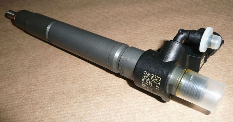Wtryskiwacz Citroen C5 Citroen C6 Peugeot 407 Peugeot 607 2.2 Hdi