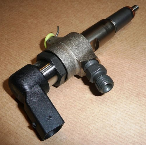 WTRYSKIWACZ CITROEN C3,C3 PLURIEL 1.4HDI