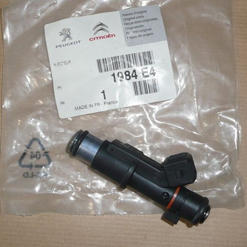 Wtryskiwacz Peugeot 407 Peugeot 607 Peugeot 807 2.2 16V