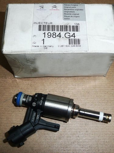 Wtryskiwacz Citroen C4 Peugeot 207 308 1.6 Vti