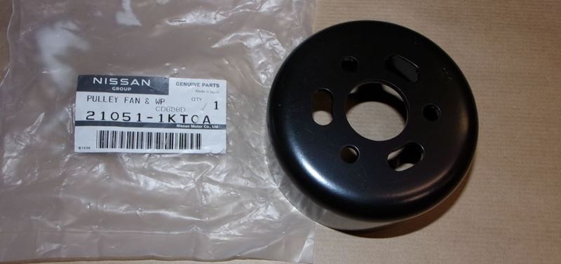 Koło pasowe pompy wody Renault Clio V 1.2 Tce