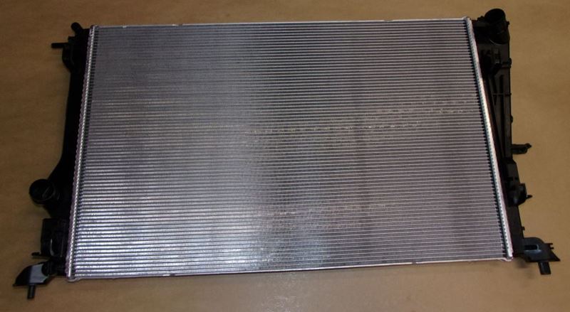Chłodnica wody Renault Megane IV