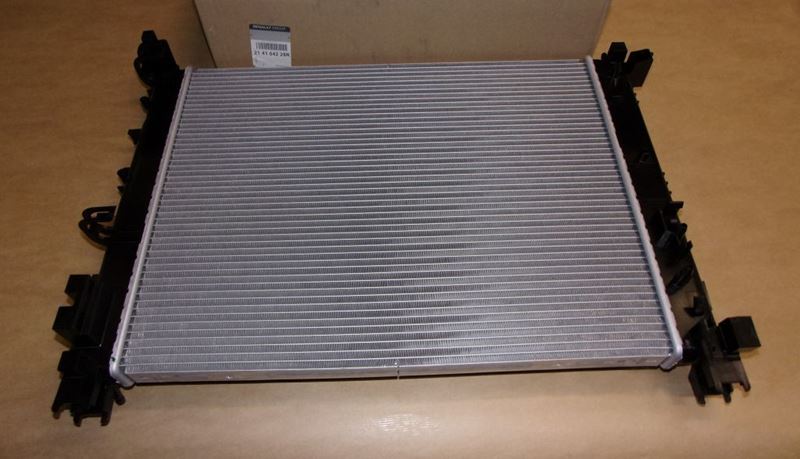 Chłodnica wody Dacia Sandero II Dokker