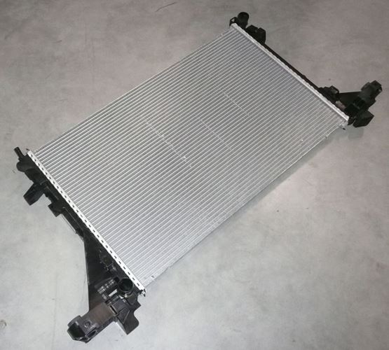 Chłodnica wody Renault Master III