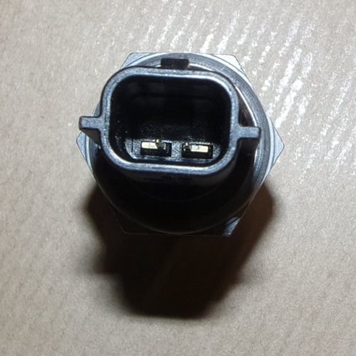 Czujnik temperatury płynu chłodzącego Renault Clio II Twingo