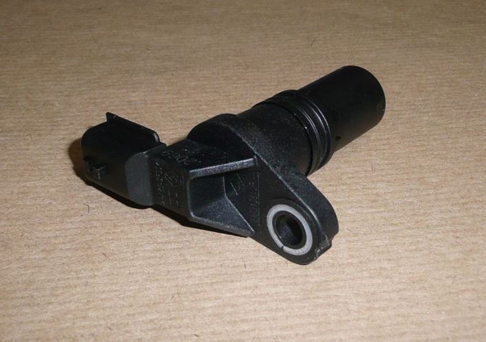 Czujnik położenia wału korbowego Renault Clio III Fluence