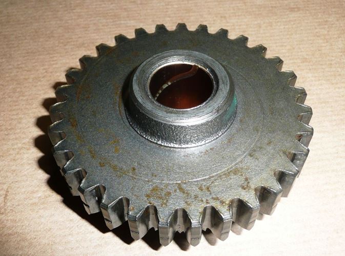 Koło zębate wstecznego biegu BE4