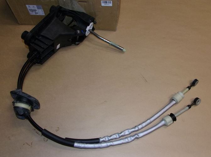 Dźwignia zmiany biegów Citroen C4 Peugeot 307 BE4T
