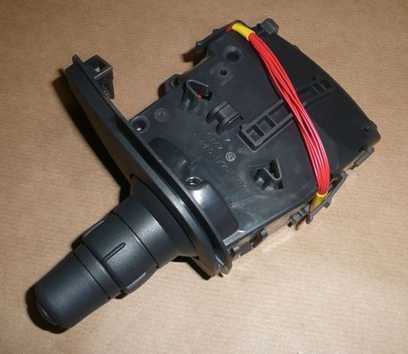 Przełącznik świateł Renault Clio III Halogeny