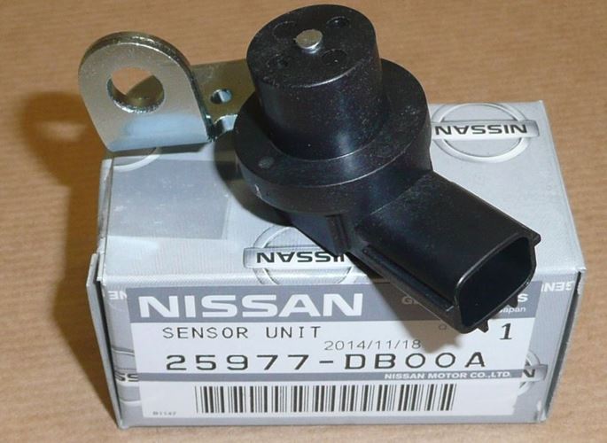 Czujnik położenia wału korbowego Renault Master II 3.0 Dci