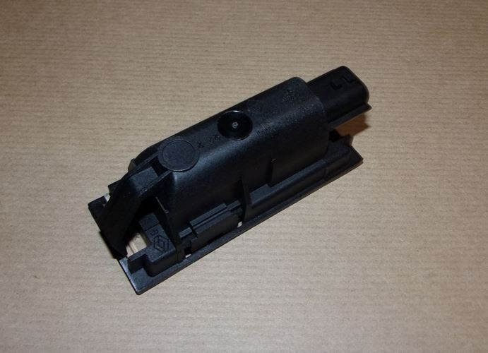 Lampa tablicy rejestracyjnej Renault Laguna III Renault Clio III