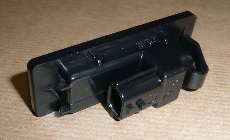 Lampa tablicy rejestracyjnej Renault Trafic III