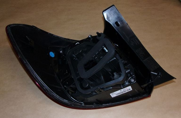 Lampa tylna zespolona Dacia Sandero lift prawa