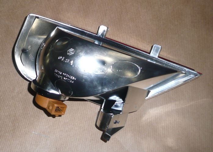 Lampka zderzaka Renault Scenic IV tył prawa