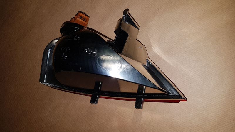 Lampa przeciwmgłowa Renault Scenic IV lewy tył