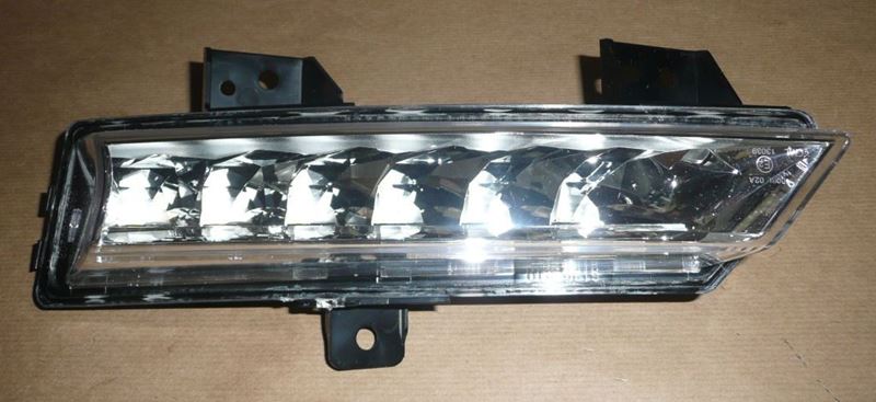 Lampa jazdy dziennej LED Renault Megane III lewe