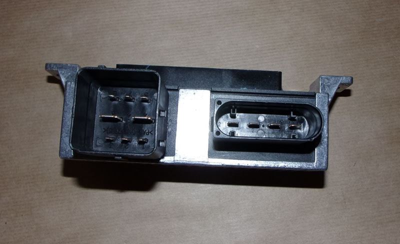 Przekaźnik świec żarowych Renault Master III