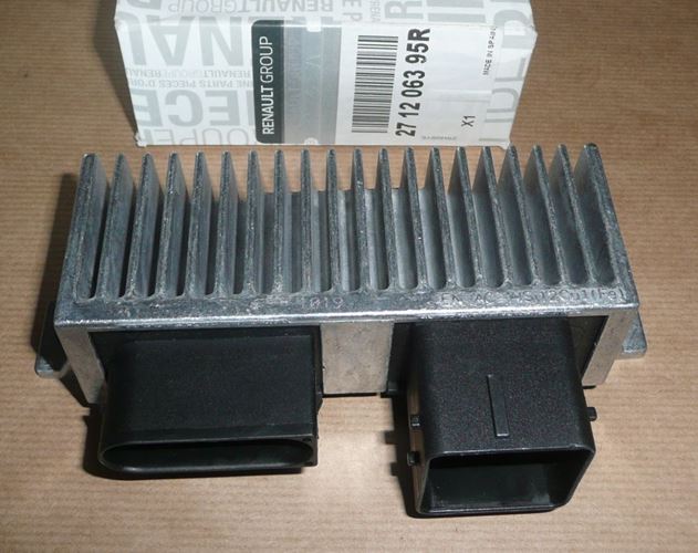 Przekaźnik świec żarowych Renault Master III