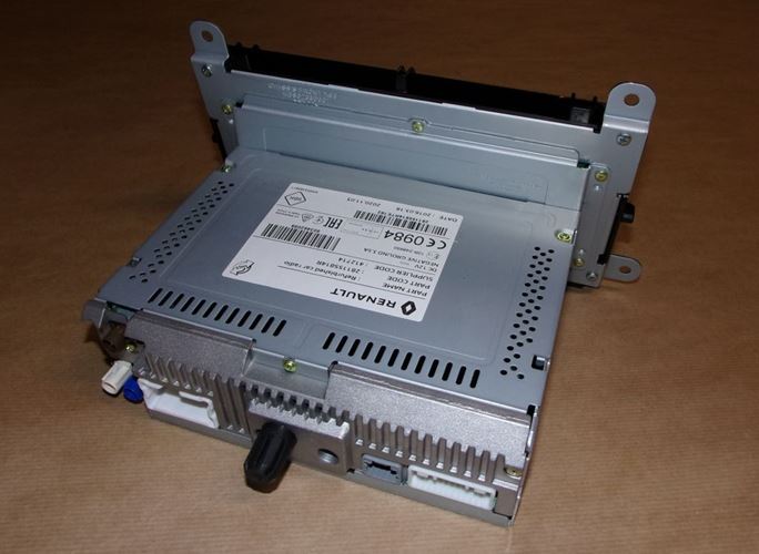 Ekran dotykowy multifunkcyjny Renault Clio IV