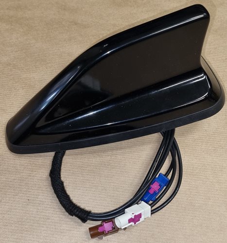 Antena GPS płetwa Renault Clio IV, Captur