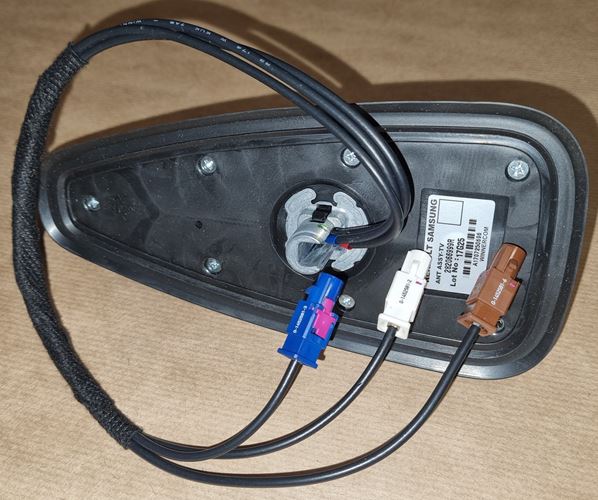 Antena GPS płetwa Renault Clio IV, Captur