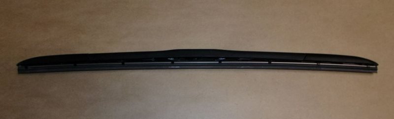 Pióro wycieraczki Renault Arkana 450 mm