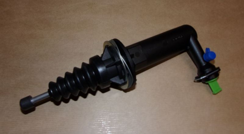 Pompa sprzęgła Renault Master III 2.3 Dci