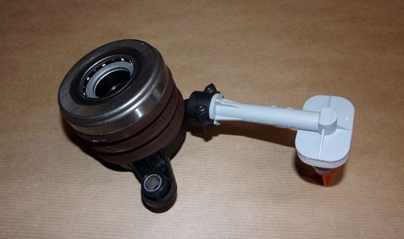 Łożysko sprzęgła siłownik Renault Twingo III