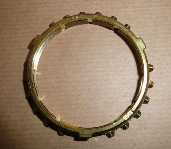 Pierścień synchronizatora skrzyni Renault Master II