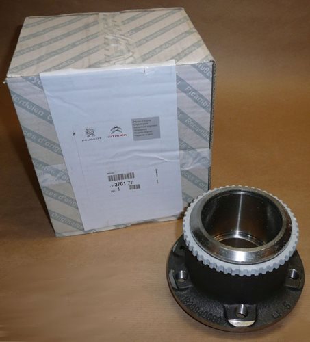 Piasta koła tył Citroen Jumper II Peugeot Boxer II