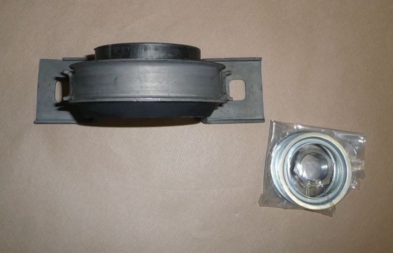 Podpora wału wzdłużnego Renault Master III