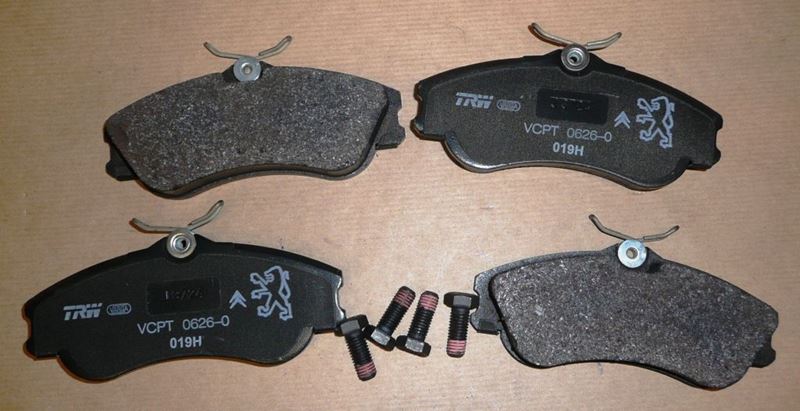 Klocki hamulcowe Citroen Berlingo 1.4 2.0 Hdi Girling