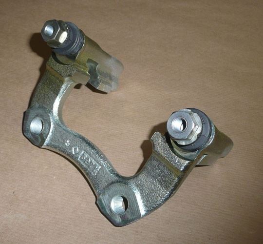 Jarzmo zacisku Peugeot 407 607 tył