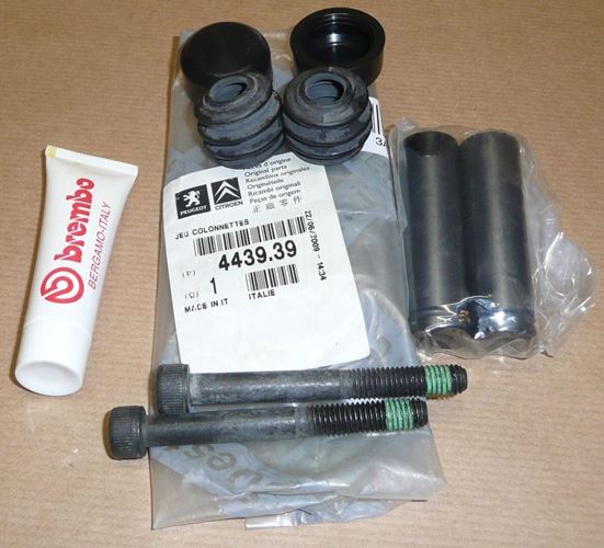 Zestaw naprawczy zacisku Peugeot Boxer I II III przód