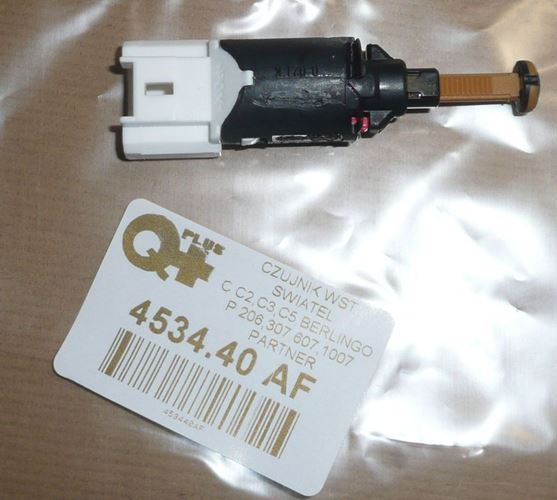 Włącznik świateł stopu Citroen C2 C3 C5 Peugeot 206 307